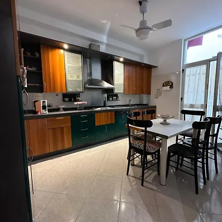 Apartment Casa Di Nonna Mariella Messina